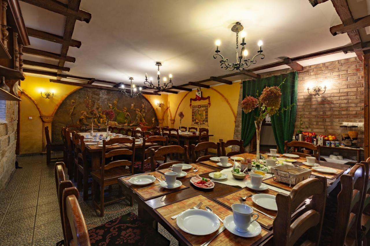 Poziomka Otel Kujan Dış mekan fotoğraf
