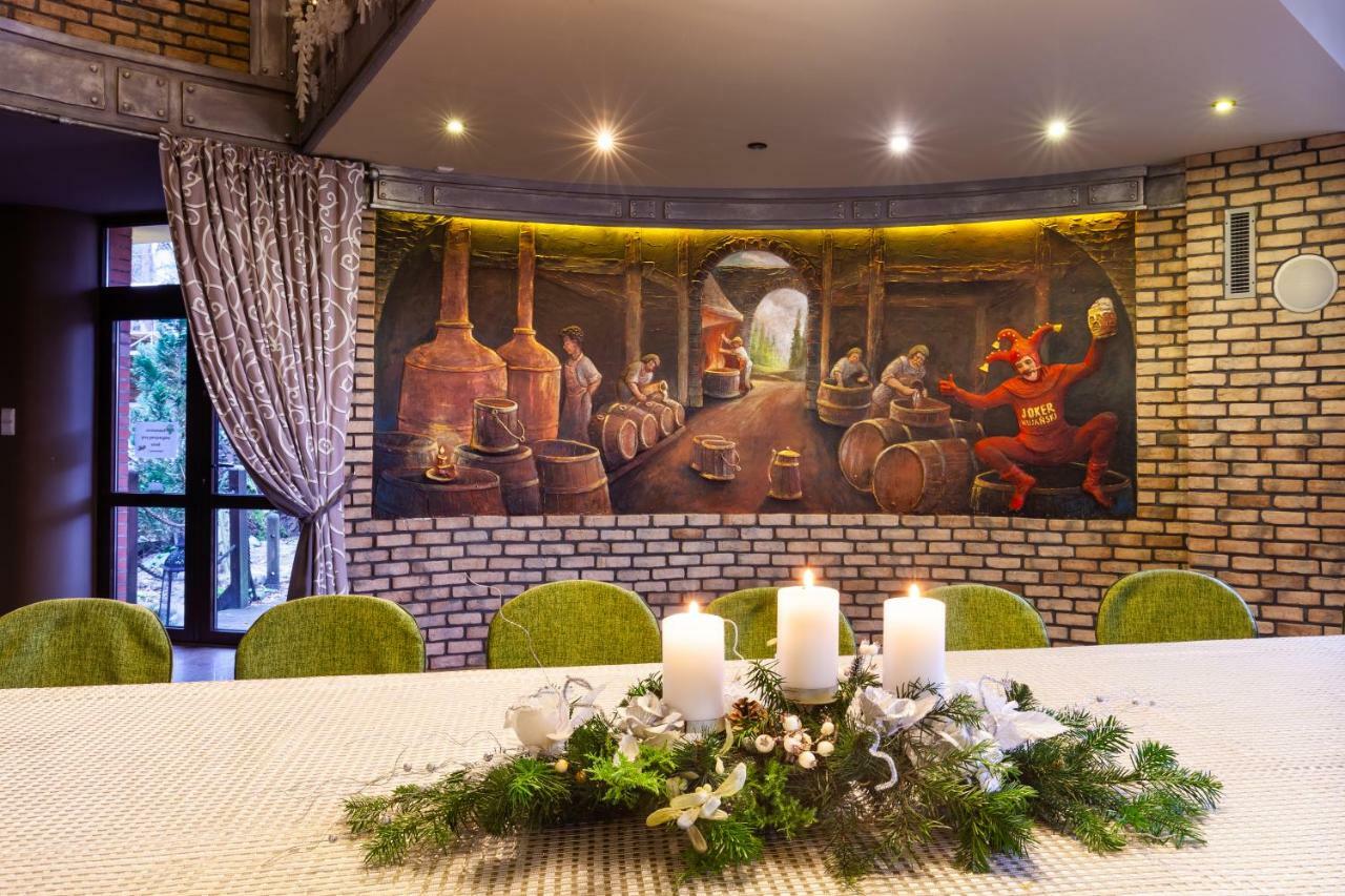 Poziomka Otel Kujan Dış mekan fotoğraf