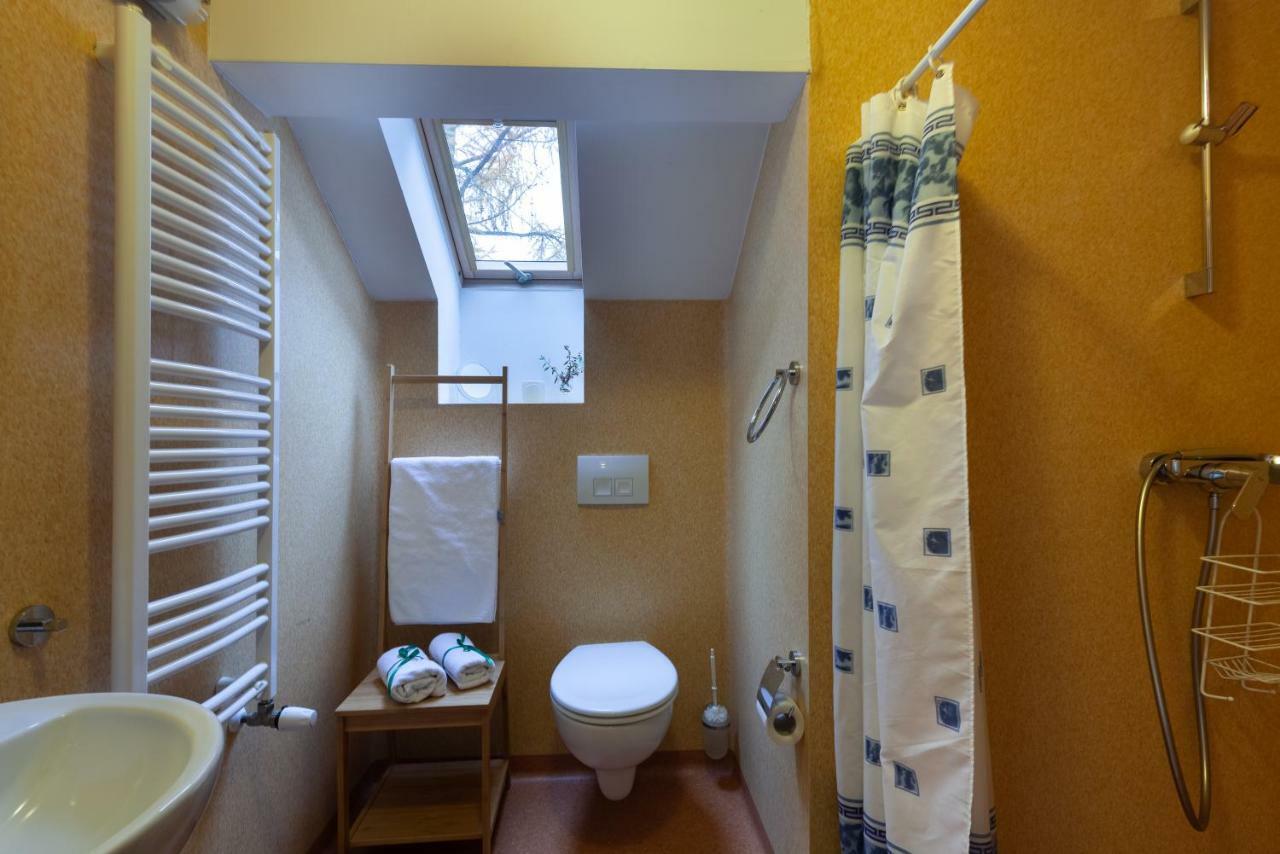 Poziomka Otel Kujan Dış mekan fotoğraf